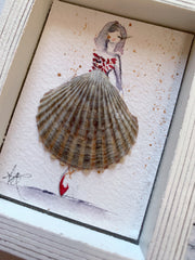 Shell lady ornament 2
