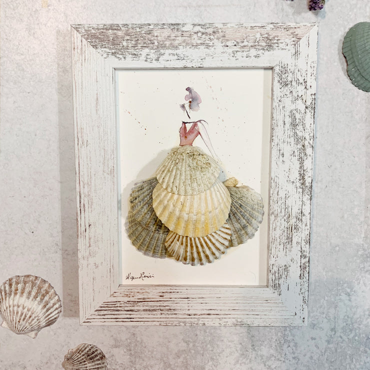 Custom Shell Lady, family, or more
